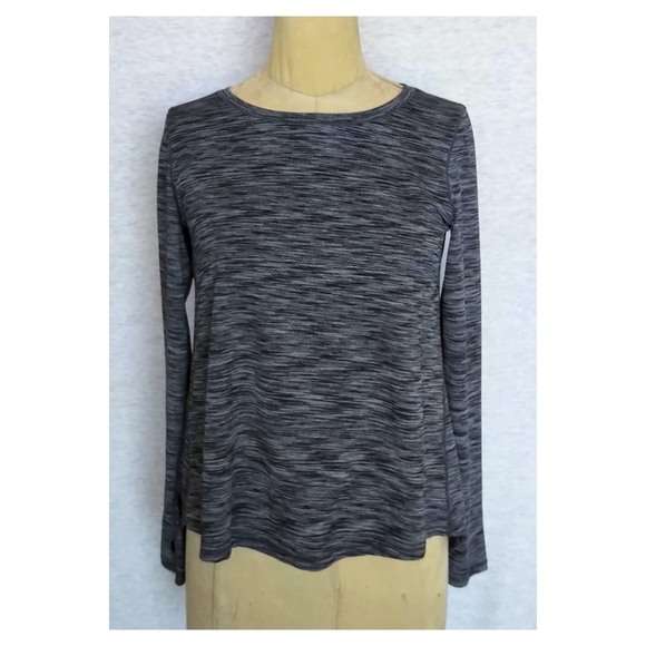 Zyia Ash Split Back Long Sleeve - Charcoal / Black - Picture 2 of 9